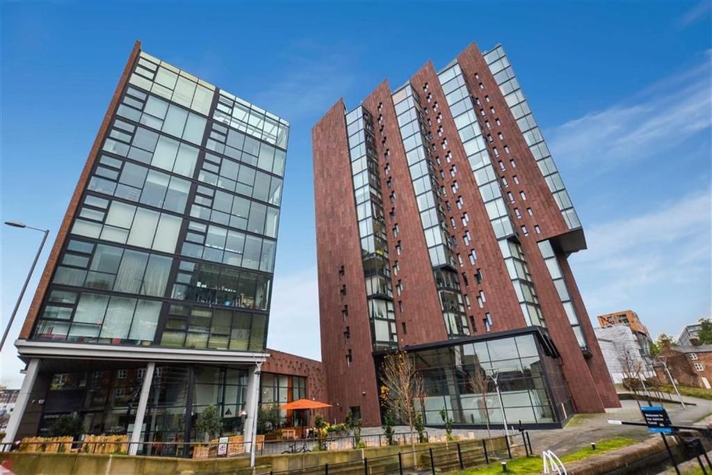 1 bed flat for sale in Great Ancoats Street, Manchester M4, £199,500