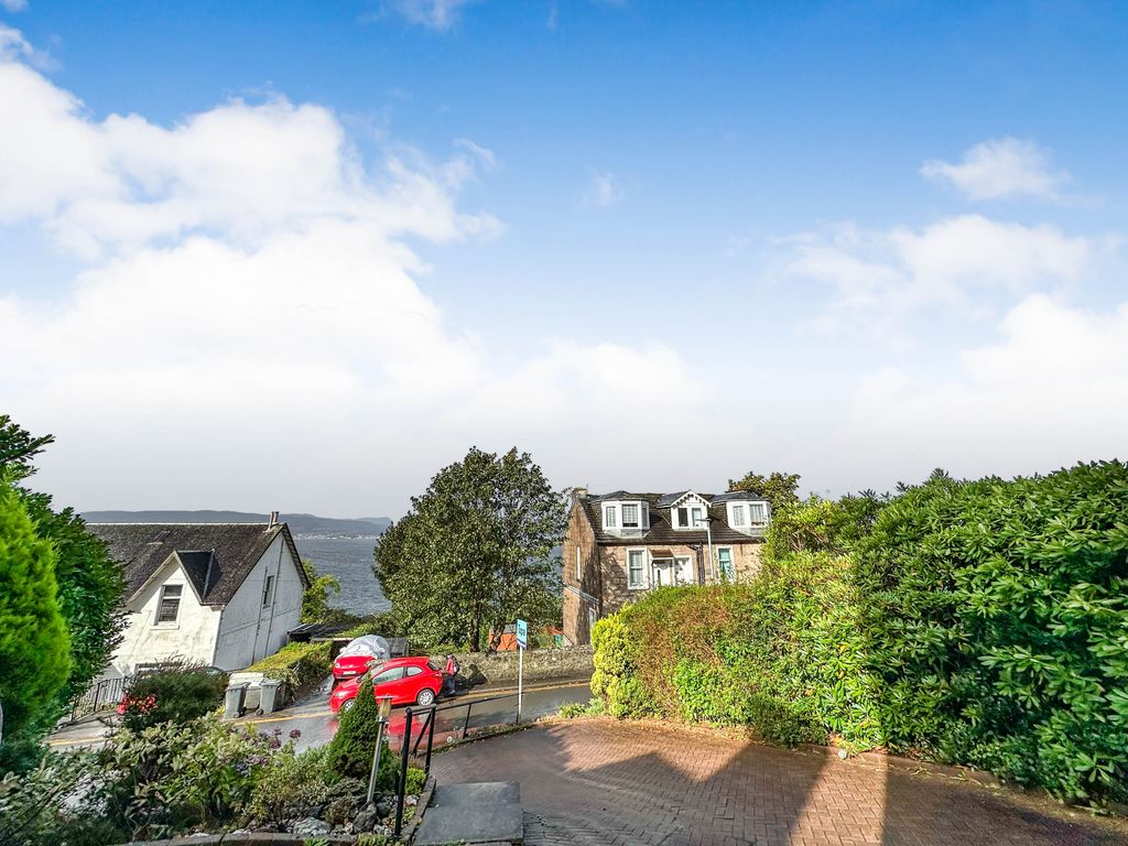 2 bed flat for sale in Barrhill Road, Gourock PA19, £165,000