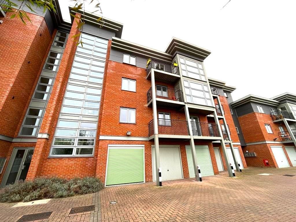 2 bed flat for sale in The Wharf, Morton, Gainsborough DN21, £140,000