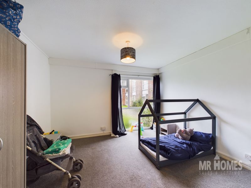 2 bed flat for sale in Barnard Avenue, Ely, Cardiff CF5, £110,000