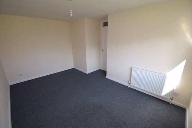 3 bed terraced house for sale in Reeth Place, Newton Aycliffe DL5, £62,500