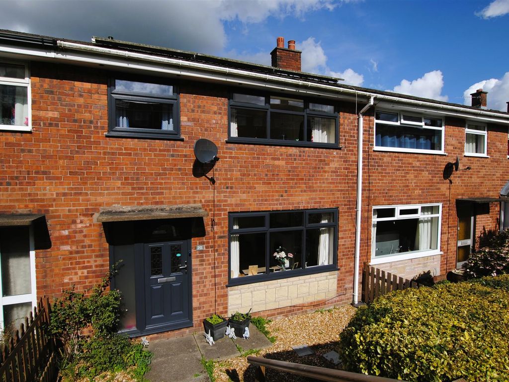 3 bed town house for sale in Elm Tree Close, Stalybridge SK15, £200,000
