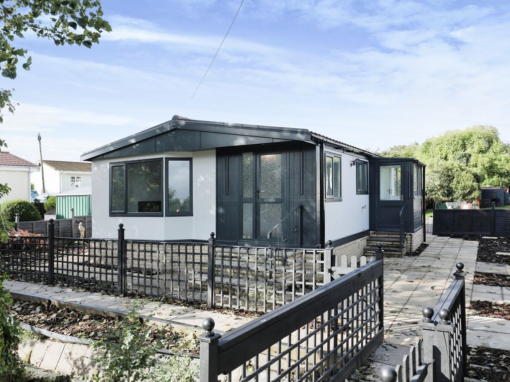 2 bed property for sale in Hunt Hall Lane, Welford On Avon, Stratford-Upon-Avon, Warwickshire CV37, £165,000
