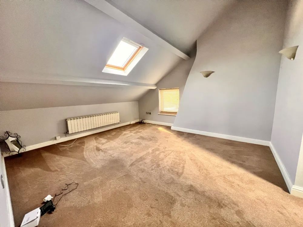 2 bed flat for sale in Mill Lane, Lymm WA13, £150,000