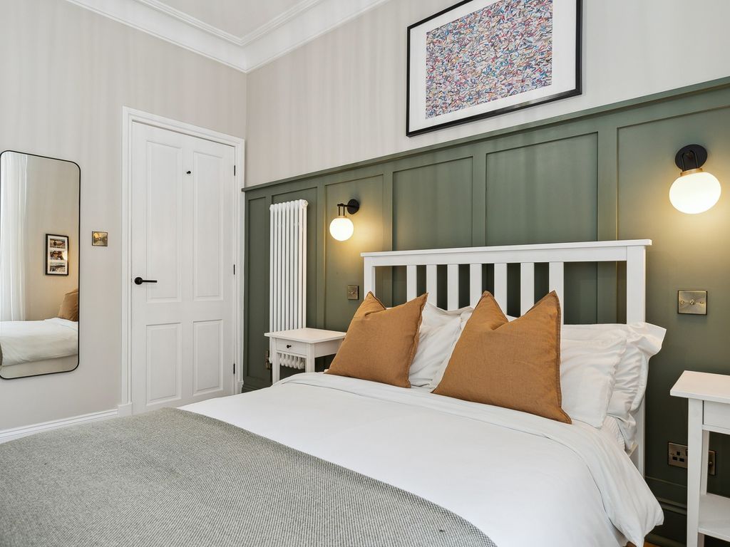 1 bed flat for sale in King Street, Coatbridge, North Lanarkshire ML5, £105,000