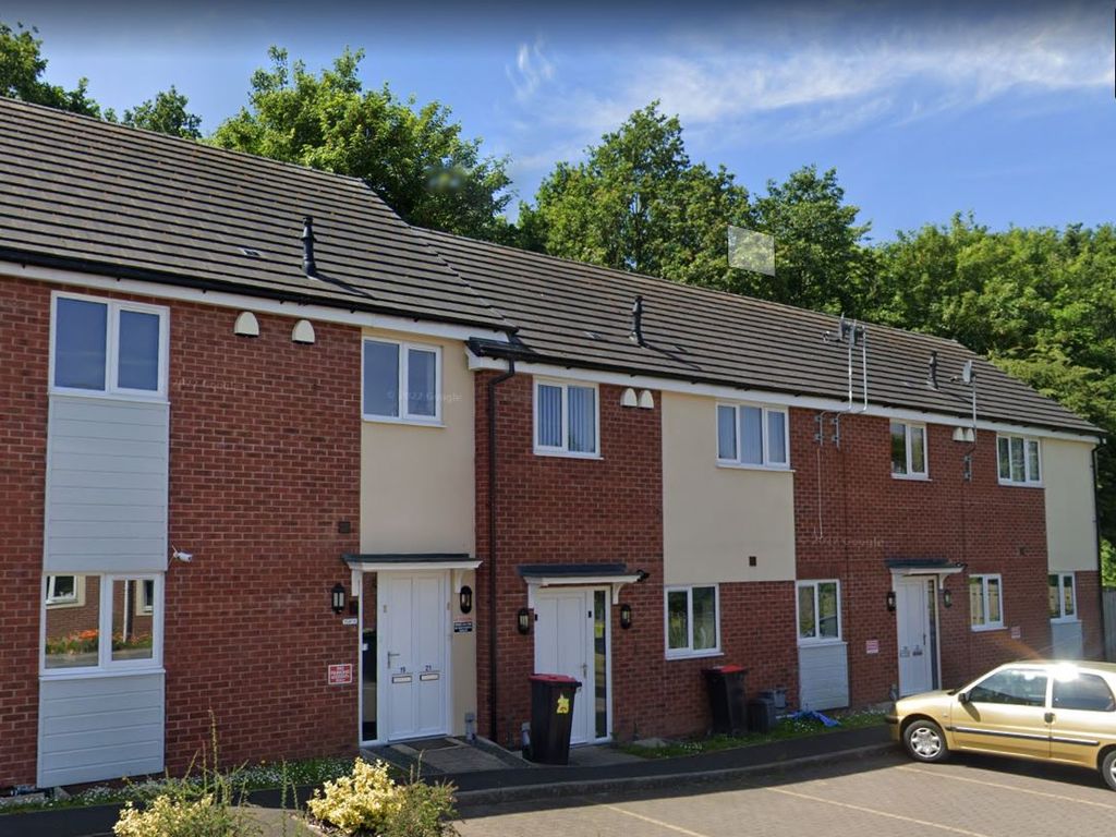 1 bed flat for sale in Birch Coppice, Telford TF1, £110,000