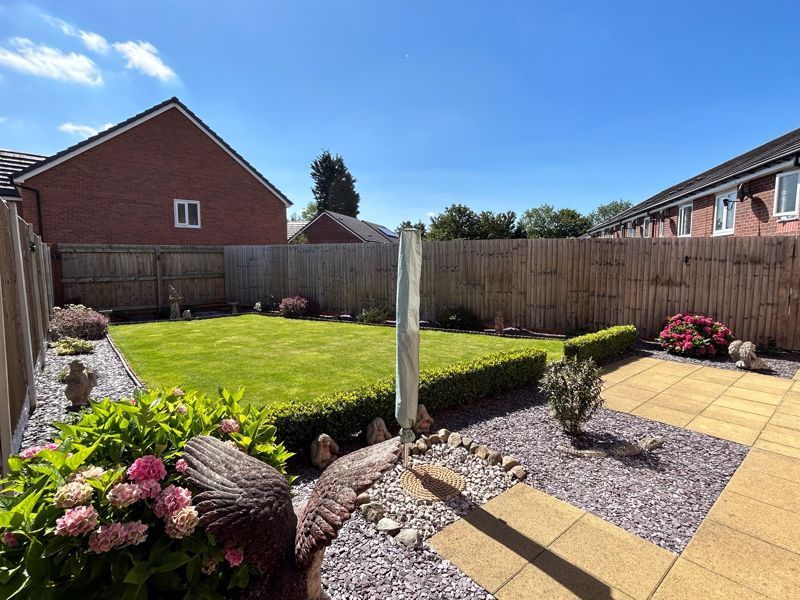 3 bed detached house for sale in Llys Y Groes, Wrexham LL13, £285,000