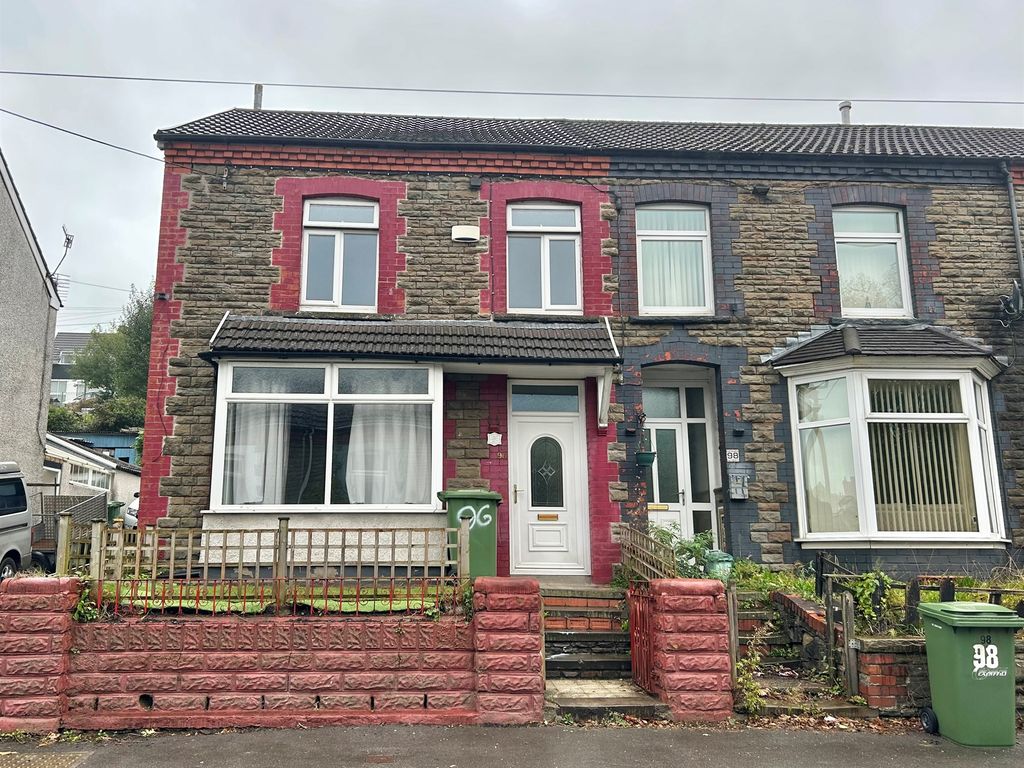 3 bed end terrace house for sale in Thomas Street, Abertridwr, Caerphilly CF83, £185,000