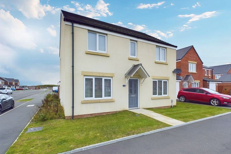 4 bed detached house for sale in Marsh Drive, Workington CA14, £235,000