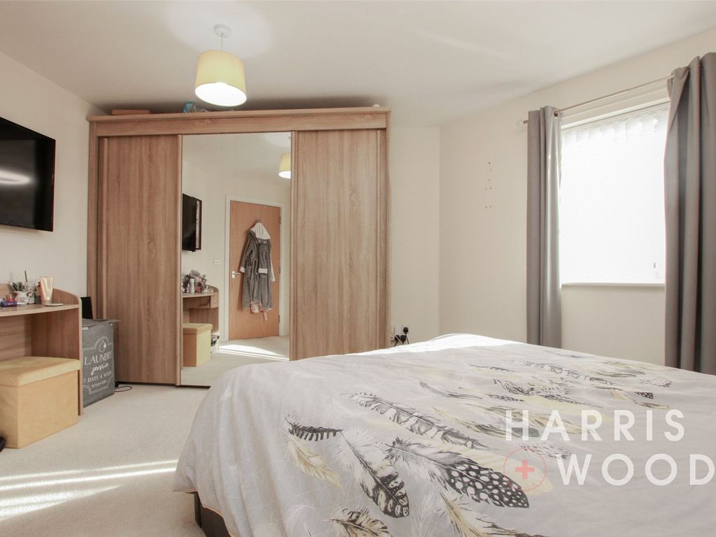 2 bed flat for sale in Salamanca Way, Colchester, Essex CO2, £160,000