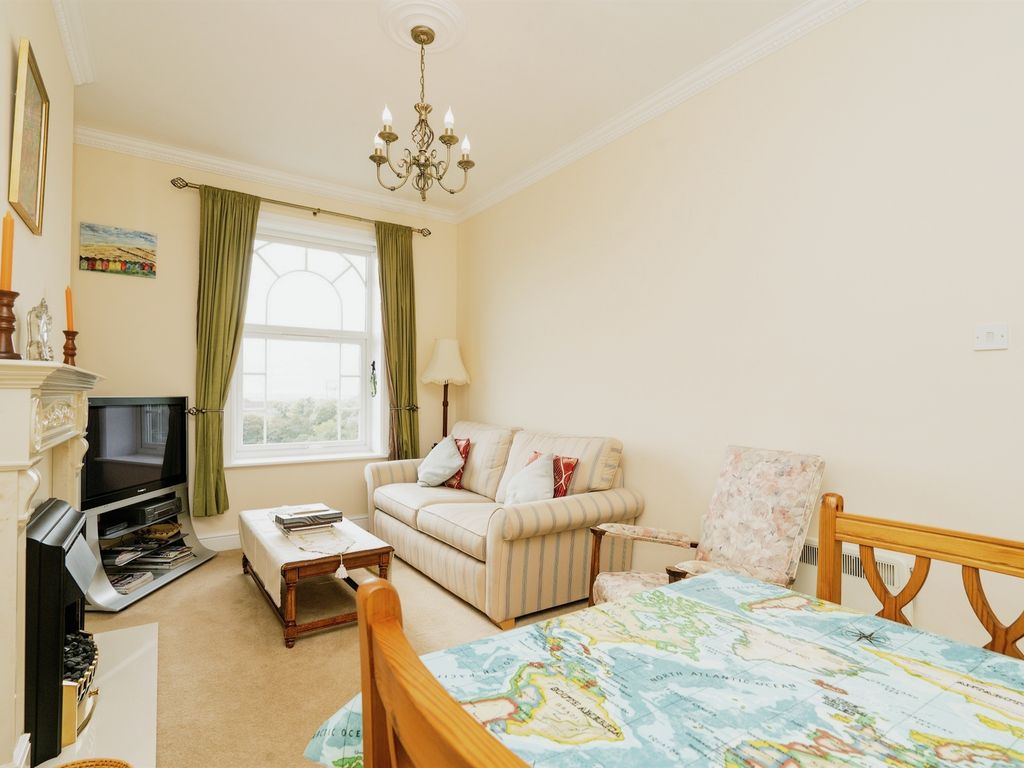 1 bed flat for sale in Cromer Road, Mundesley, Norwich NR11, £130,000