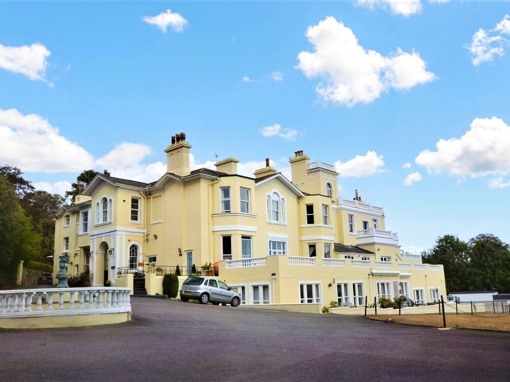 3 bed flat for sale in Spa Court, Stitchill Road, Torquay, Devon TQ1, £165,000