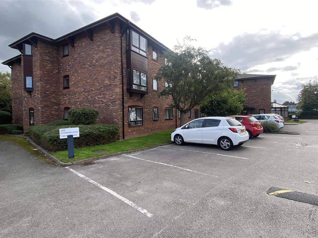 2 bed flat for sale in St Catherines Lodge, Coundon, Coventry CV6, £105,000