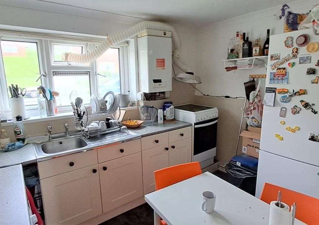 1 bed flat for sale in Hurstwood, Findon Road, Brighton BN2, £185,000