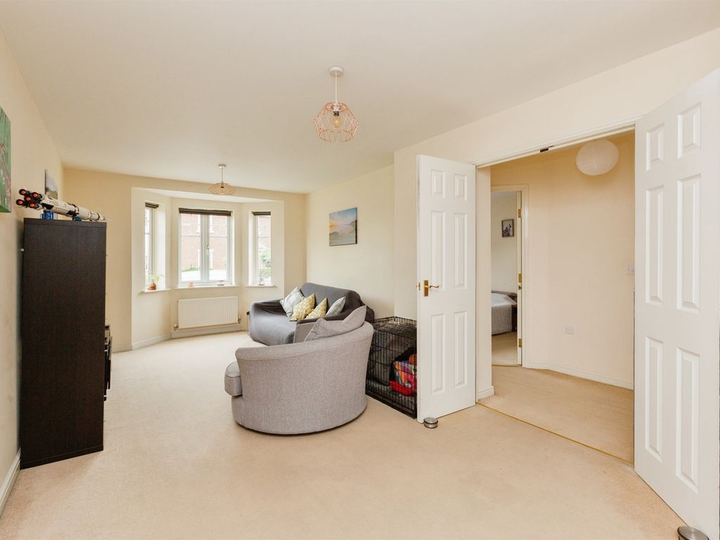 2 bed flat for sale in Pump Place, Old Stratford, Milton Keynes MK19, £220,000