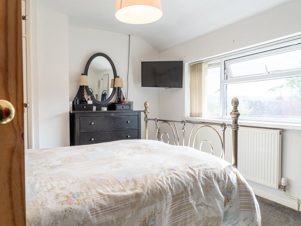 3 bed semi-detached house for sale in Montclaire Avenue, Blackwood NP12, £185,000