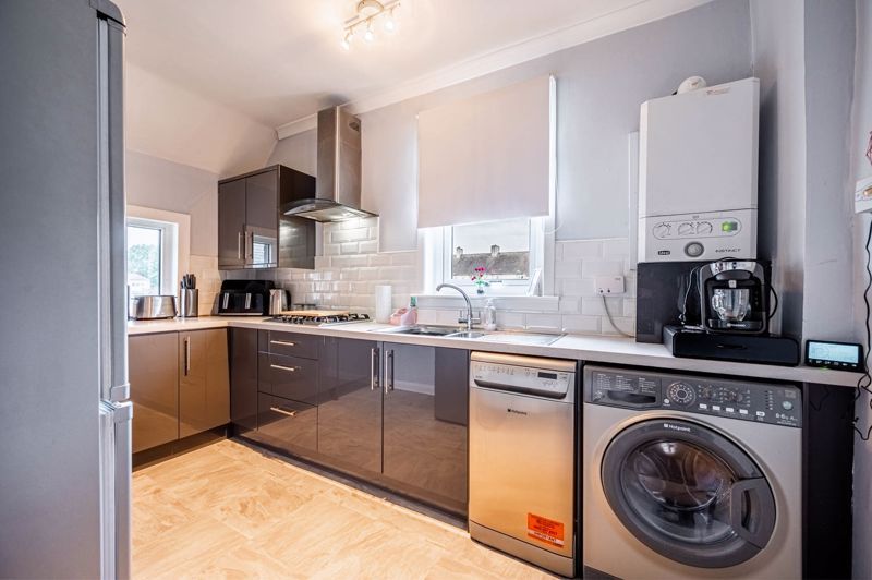 2 bed flat for sale in Coulter Avenue, Coatbridge ML5, £84,995