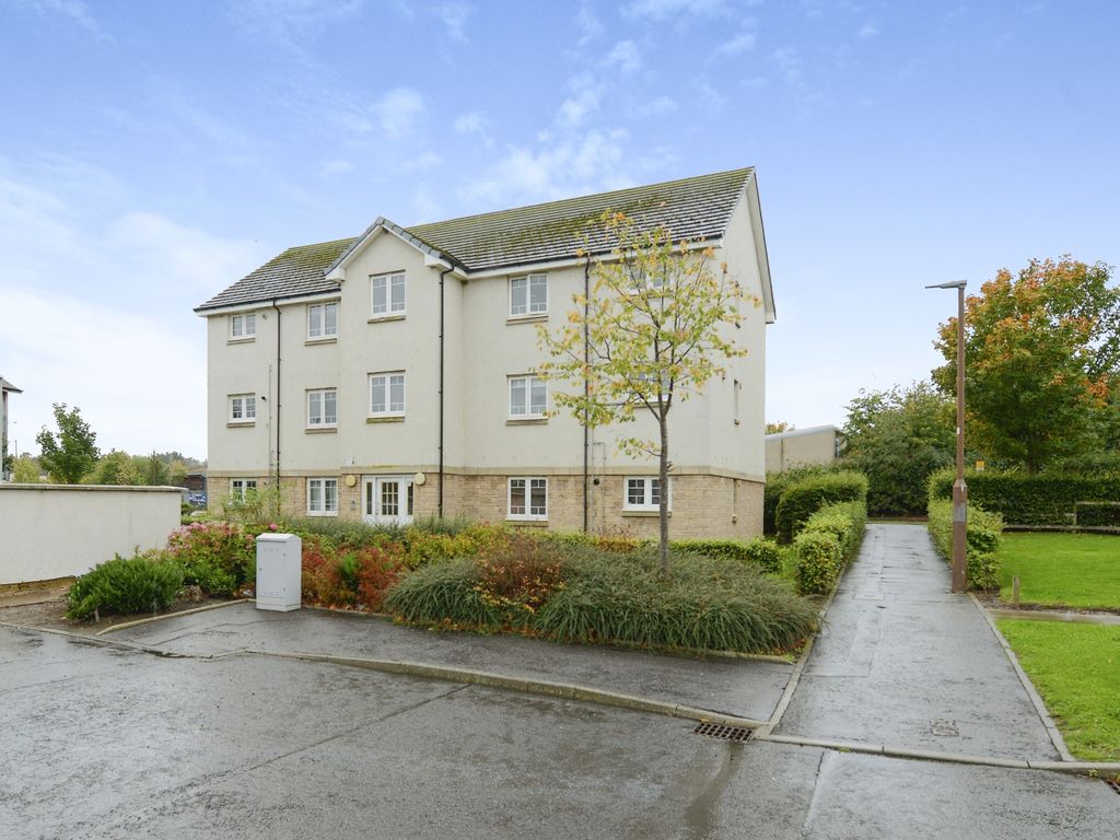 2 bed flat for sale in Toll House Gardens, Tranent EH33, £155,000