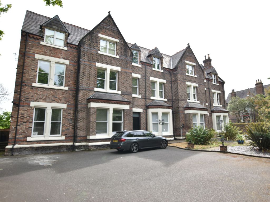 2 bed flat for sale in Elmsley Road, Mossley Hill, Liverpool L18, £180,000