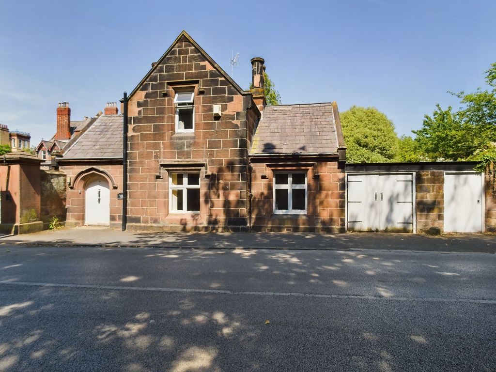 2 bed detached house for sale in Fulwood Park Lodge, Fulwood Park, Liverpool L17, £325,000