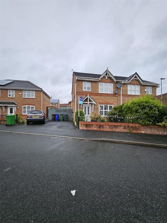 3 bed semi-detached house for sale in Crosslee Road, Blackley, Manchester M9, £225,000