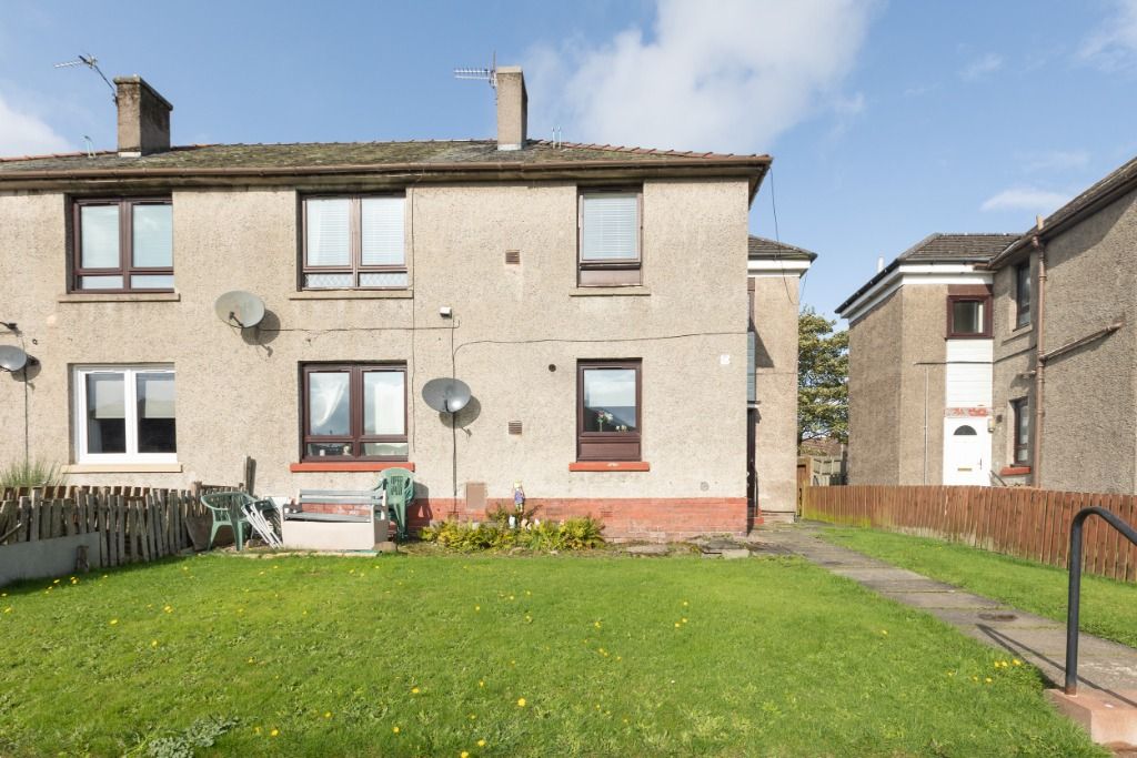 2 bed flat for sale in Dundas Street, Bathgate, West Lothian EH48, £98,000