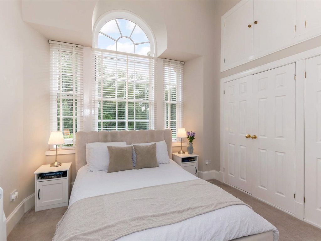 3 bed flat for sale in Polmont, Falkirk, Stirlingshire FK2, £220,000