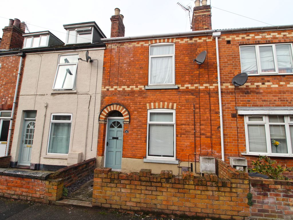 2 bed terraced house for sale in Stanley Street, Gainsborough DN21, £65,000