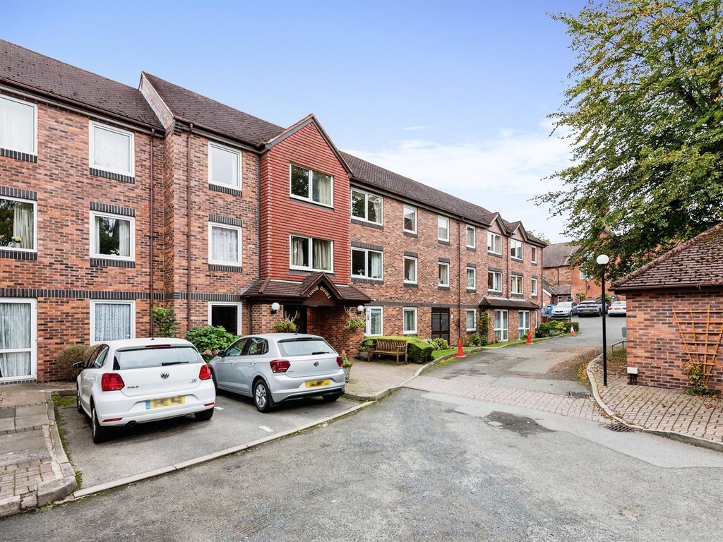 1 bed flat for sale in Midland Drive, Sutton Coldfield B72, £95,000