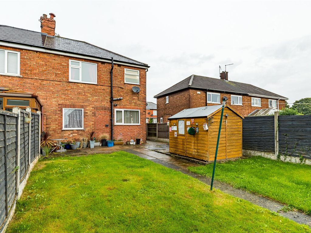 3 bed semi-detached house for sale in Kathleen Avenue, Scunthorpe DN16, £119,950