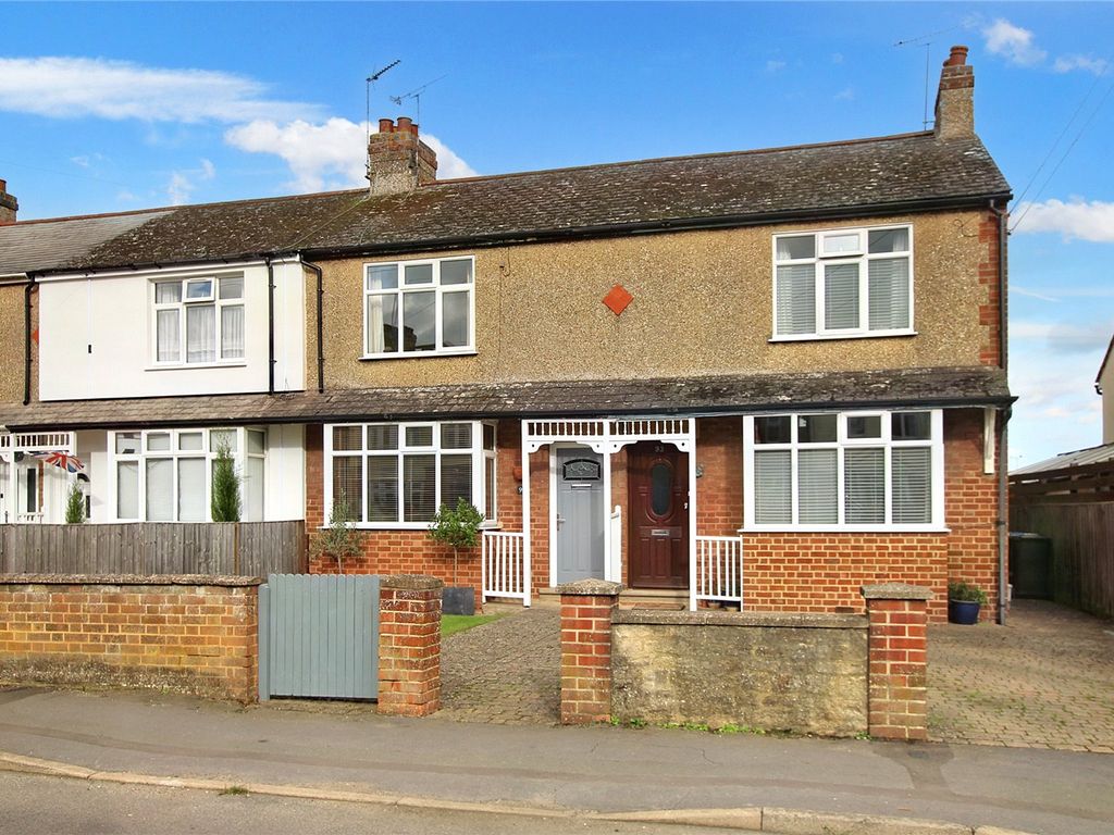 2 bed terraced house for sale in Halse Road, Brackley NN13, £298,000