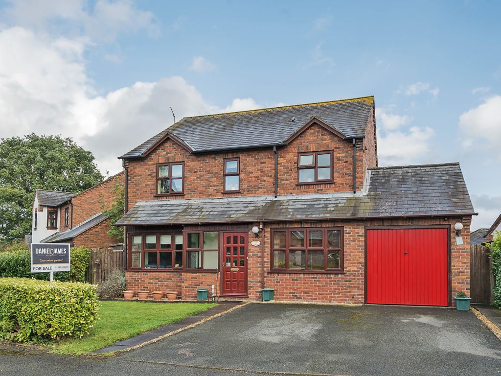 4 bed detached house for sale in Maes Dinas, Llanfechain SY22, £325,000