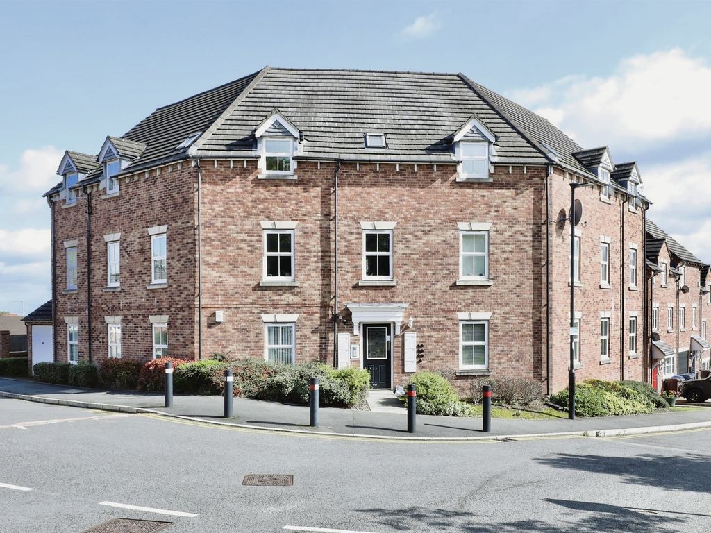 2 bed flat for sale in New School Road, Mosborough, Sheffield S20, £140,000