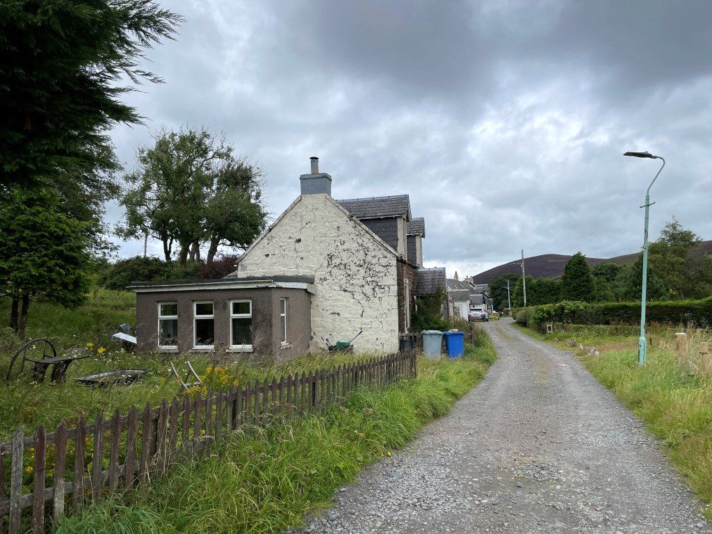 3 bed detached house for sale in Lowther View, Leadhills, South Lanarkshire ML12, £49,000