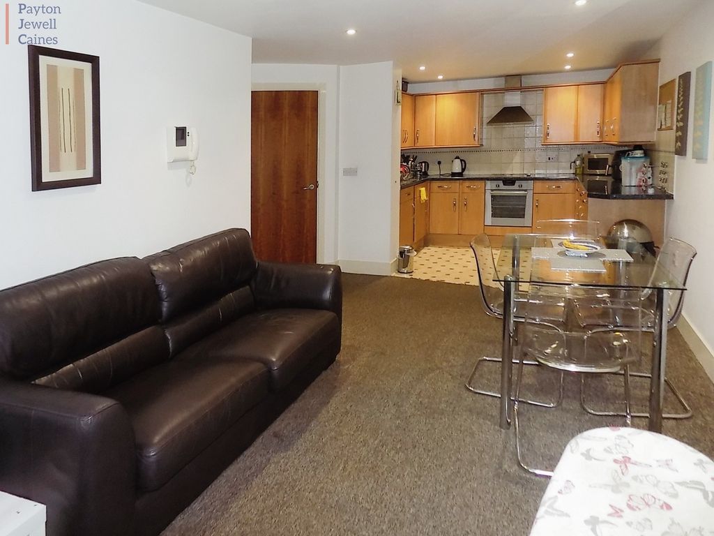 2 bed flat for sale in Brook Court, Bridgend, Bridgend County. CF31, £118,000