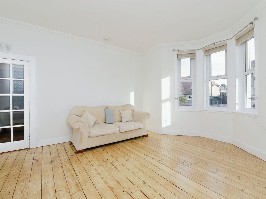 2 bed flat for sale in Hunterfield Terrace, Gorebridge EH23, £150,000