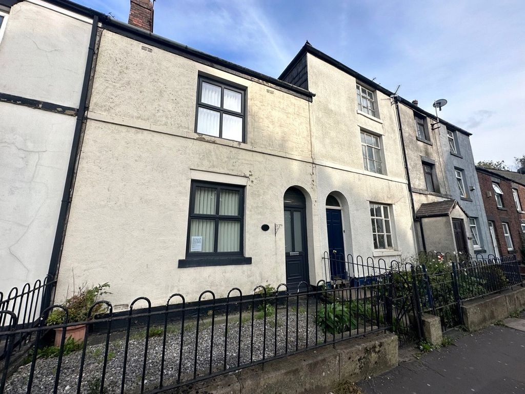 2 bed terraced house for sale in Manchester Road, Bury, Greater Manchester BL9, £130,000