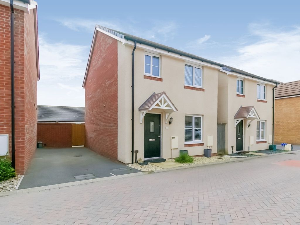 3 bed detached house for sale in Greenmeadow Way, Rhoose, Barry CF62, £280,000