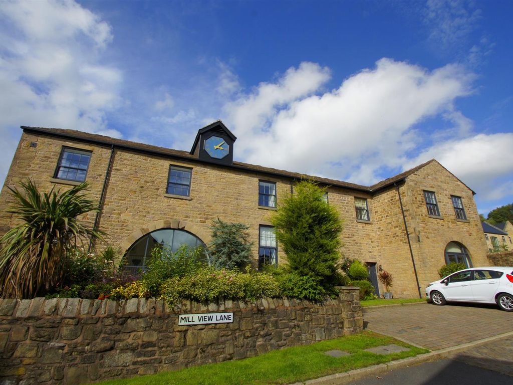 3 bed flat for sale in Wallsuches, Horwich, Bolton BL6, £250,000