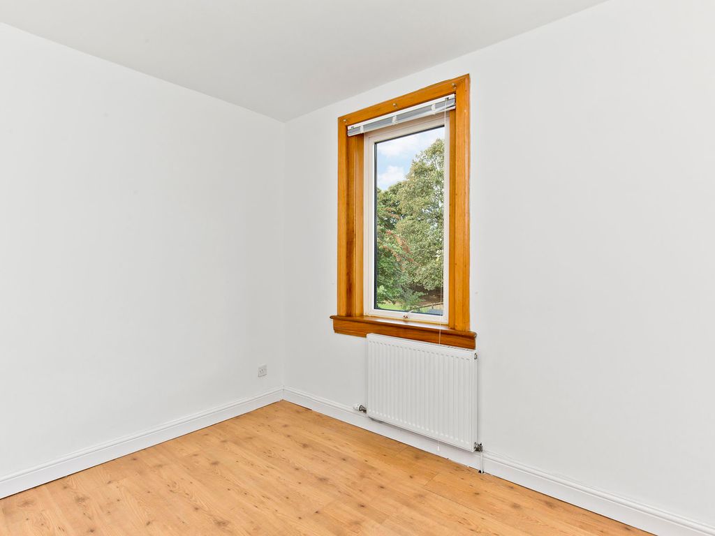 2 bed flat for sale in 85/2 Whitson Road, Balgreen, Edinburgh EH11, £160,000