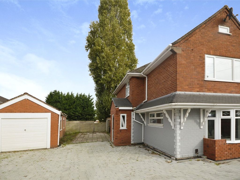 3 bed detached house for sale in Fozdar Crescent, Bilston, West Midlands WV14, £220,000