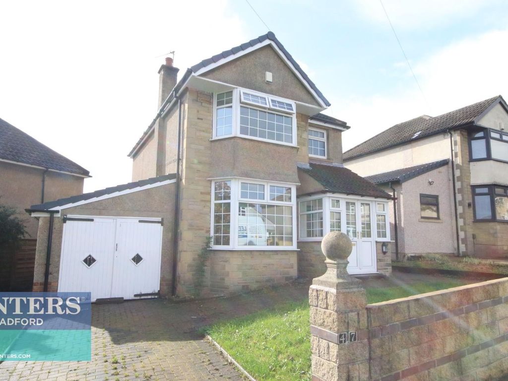 3 bed detached house for sale in Canford Drive, Allerton, Bradford BD15, £280,000