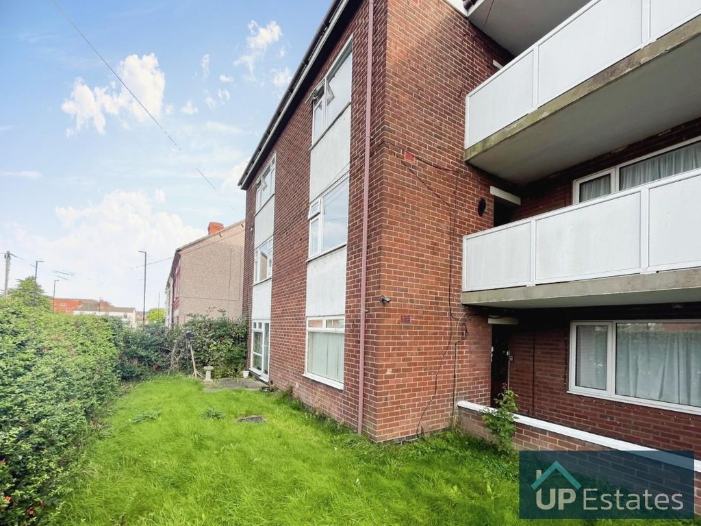 2 bed flat for sale in Barras Court, Heath Road, Barras Heath, Coventry CV2, £110,000