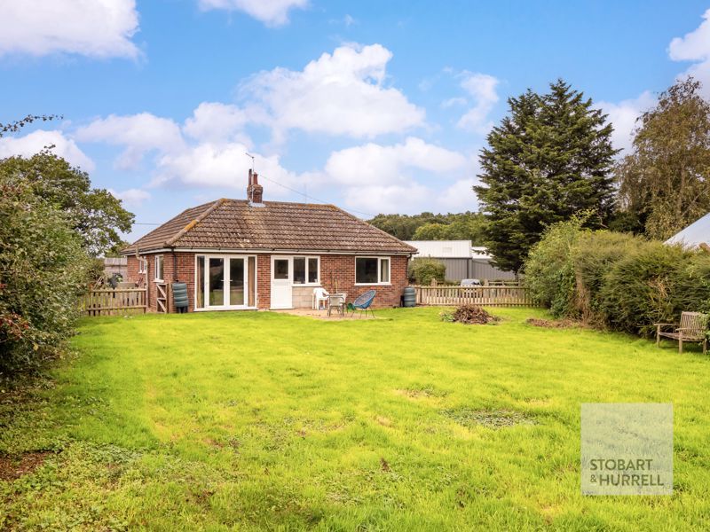 2 bed detached bungalow for sale in The Bungalow, Allens Farm, School Road, Neatishead, Norfolk NR12, £325,000