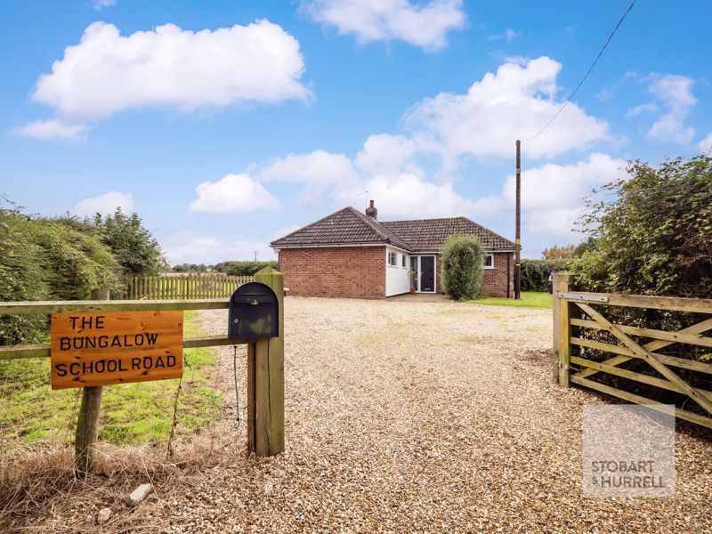 2 bed detached bungalow for sale in The Bungalow, Allens Farm, School Road, Neatishead, Norfolk NR12, £325,000