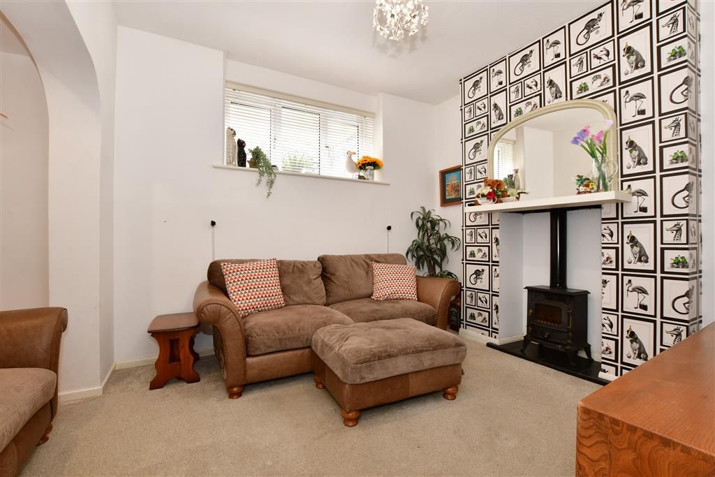 2 bed flat for sale in Albert Street, Ventnor, Isle Of Wight PO38, £115,500