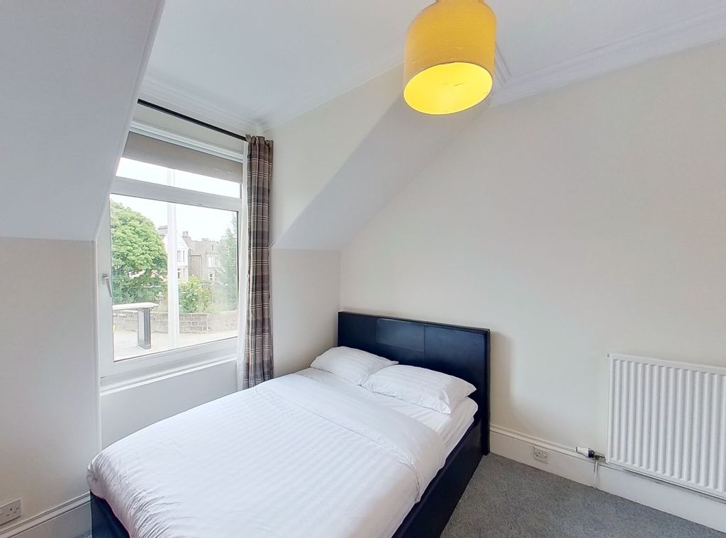 4 bed terraced house for sale in Powis Terrace, Aberdeen AB25, £230,000