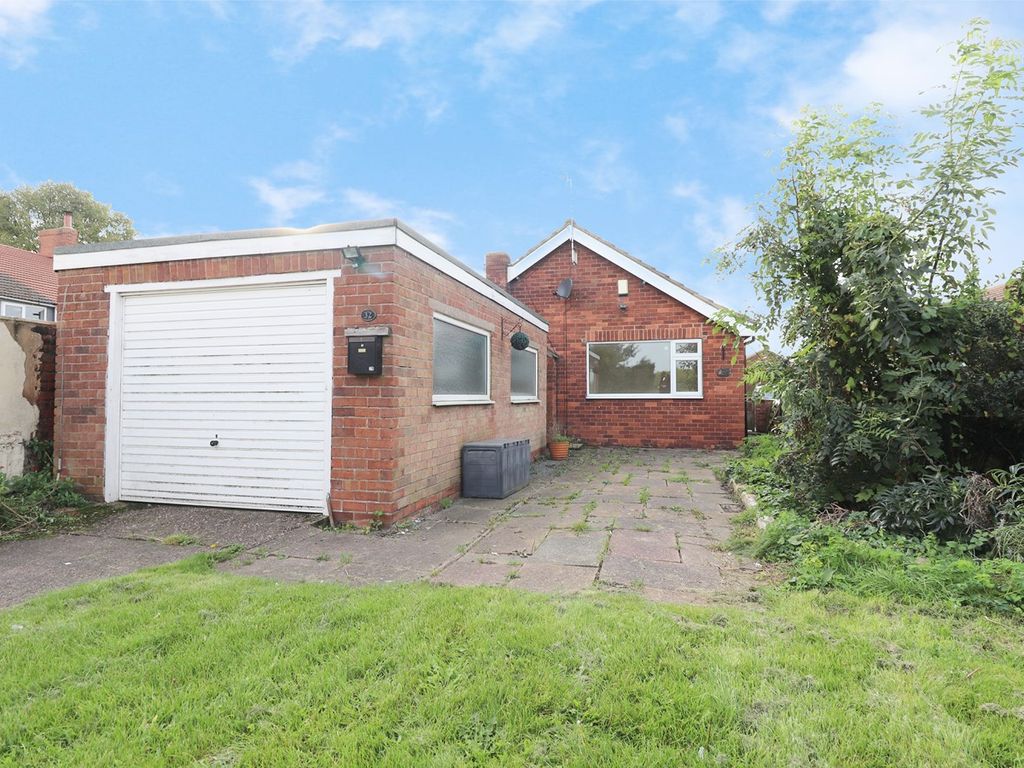 2 bed detached bungalow for sale in Trentside, Keadby, Scunthorpe DN17, £168,000