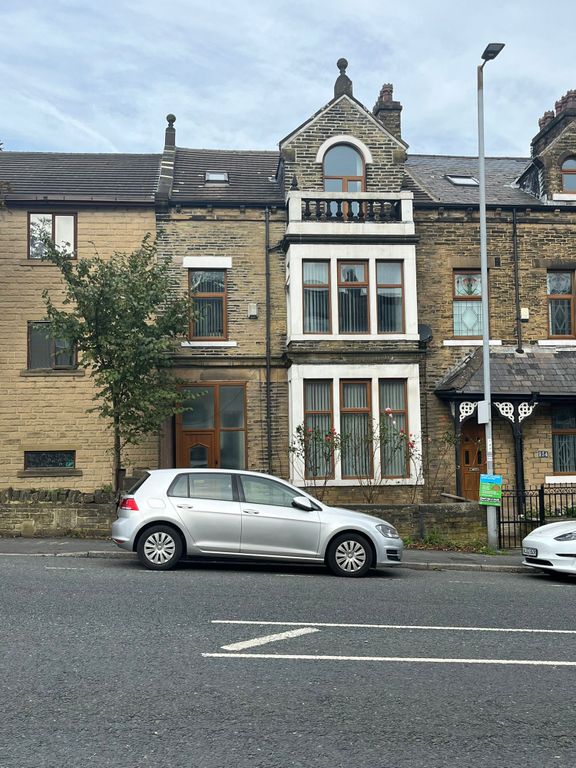 6 bed terraced house for sale in Great Horton Road, Great Horton, Bradford BD7, £260,000