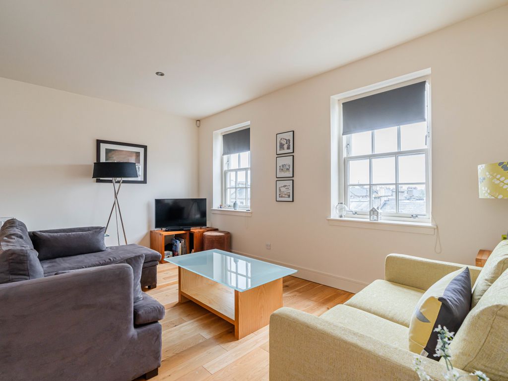1 bed penthouse for sale in Brunswick Street, Edinburgh EH7, £275,000
